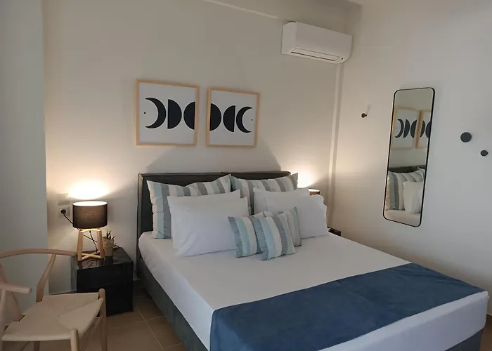 Amare Luxury Living *