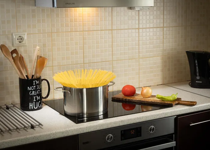 Amare Luxury Living Golos