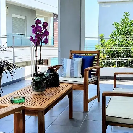 Amare Luxury Living Vólosz