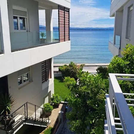 Amare Luxury Living * Volos